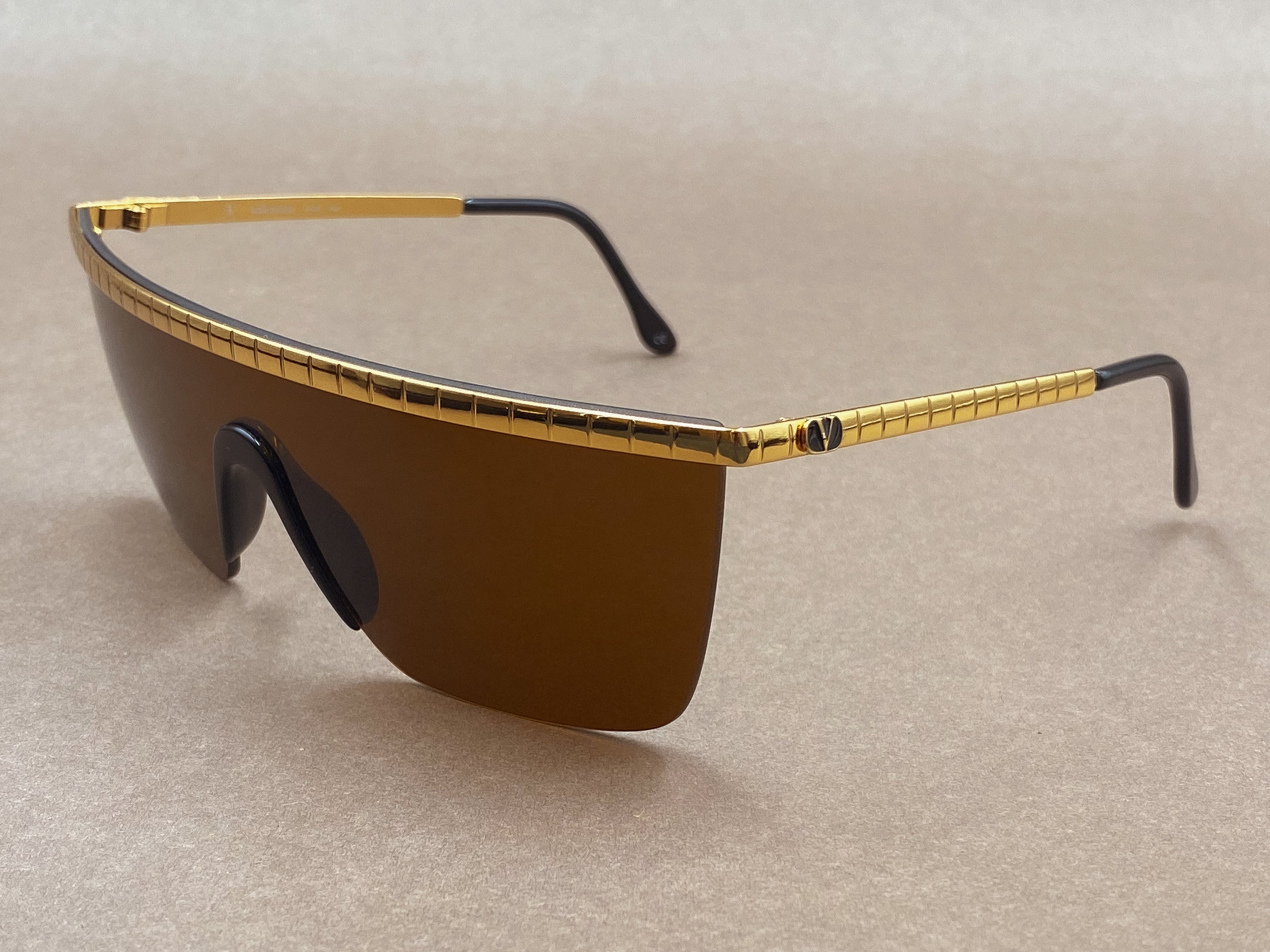 Valentino V598 80s vintage shield sunglasses