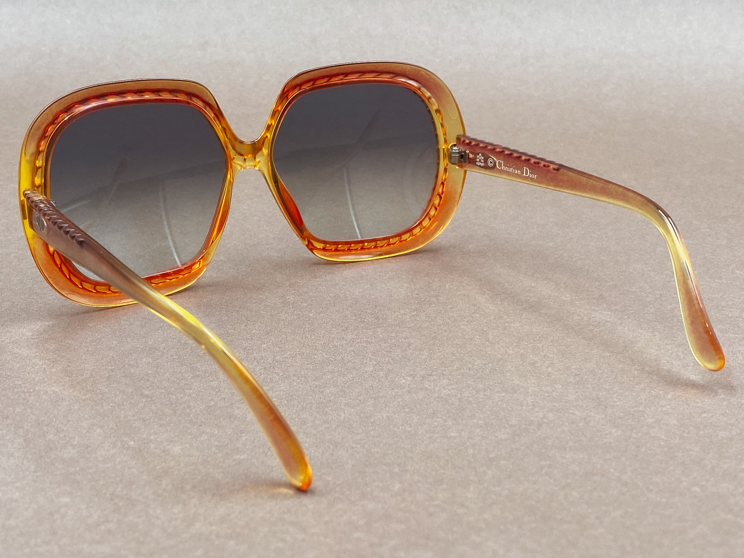 Christian Dior 2060 80s vintage ladies sunglasses