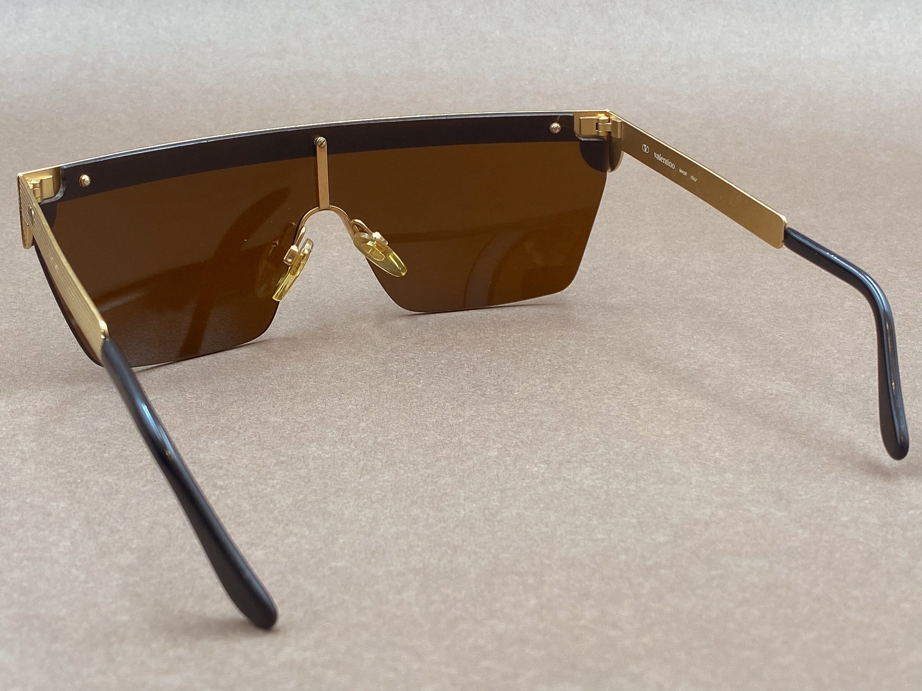 Valentino V614 vintage 80s shield sunglasses