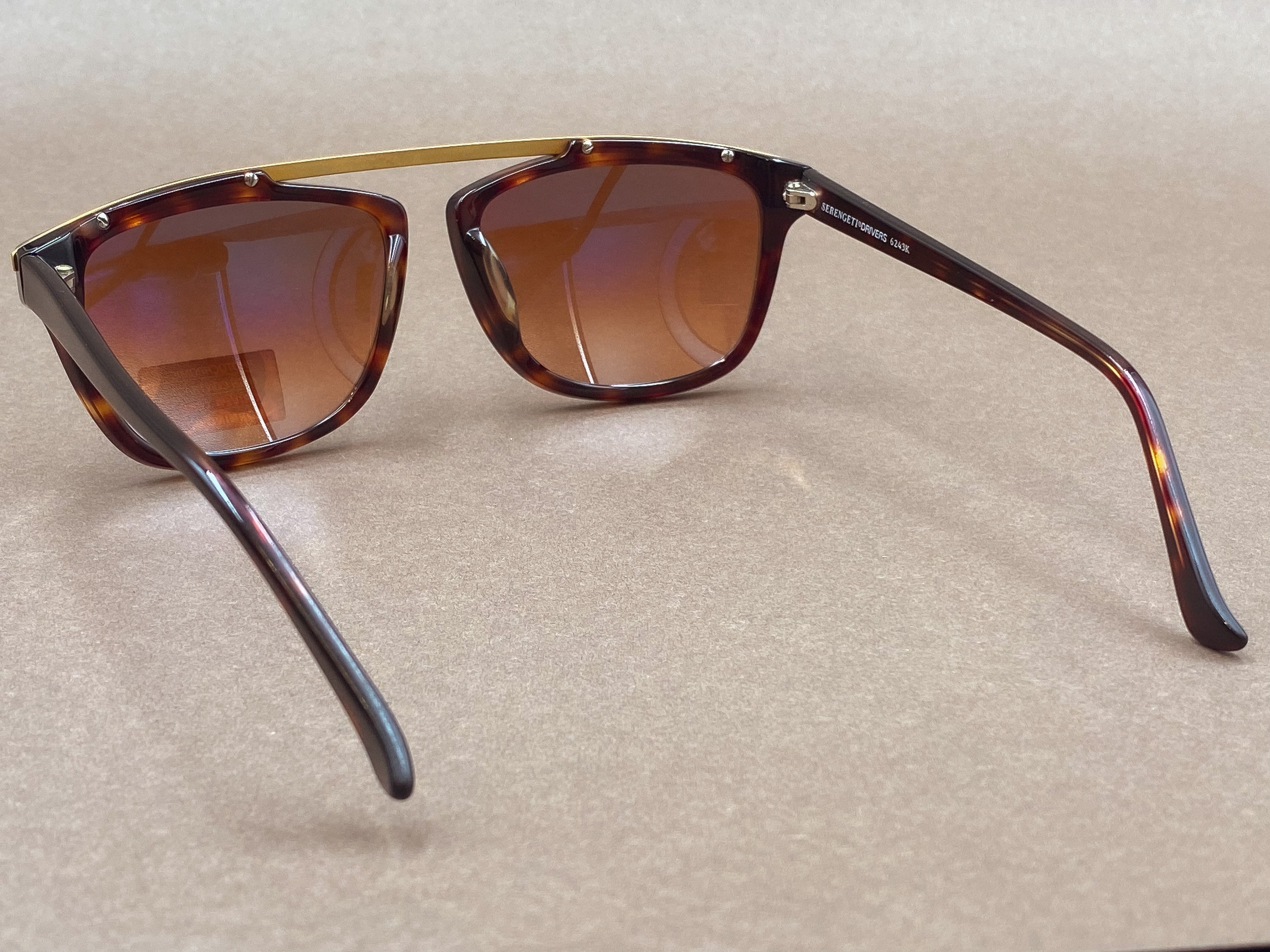 Serengeti Drivers 6243K vintage sunglasses