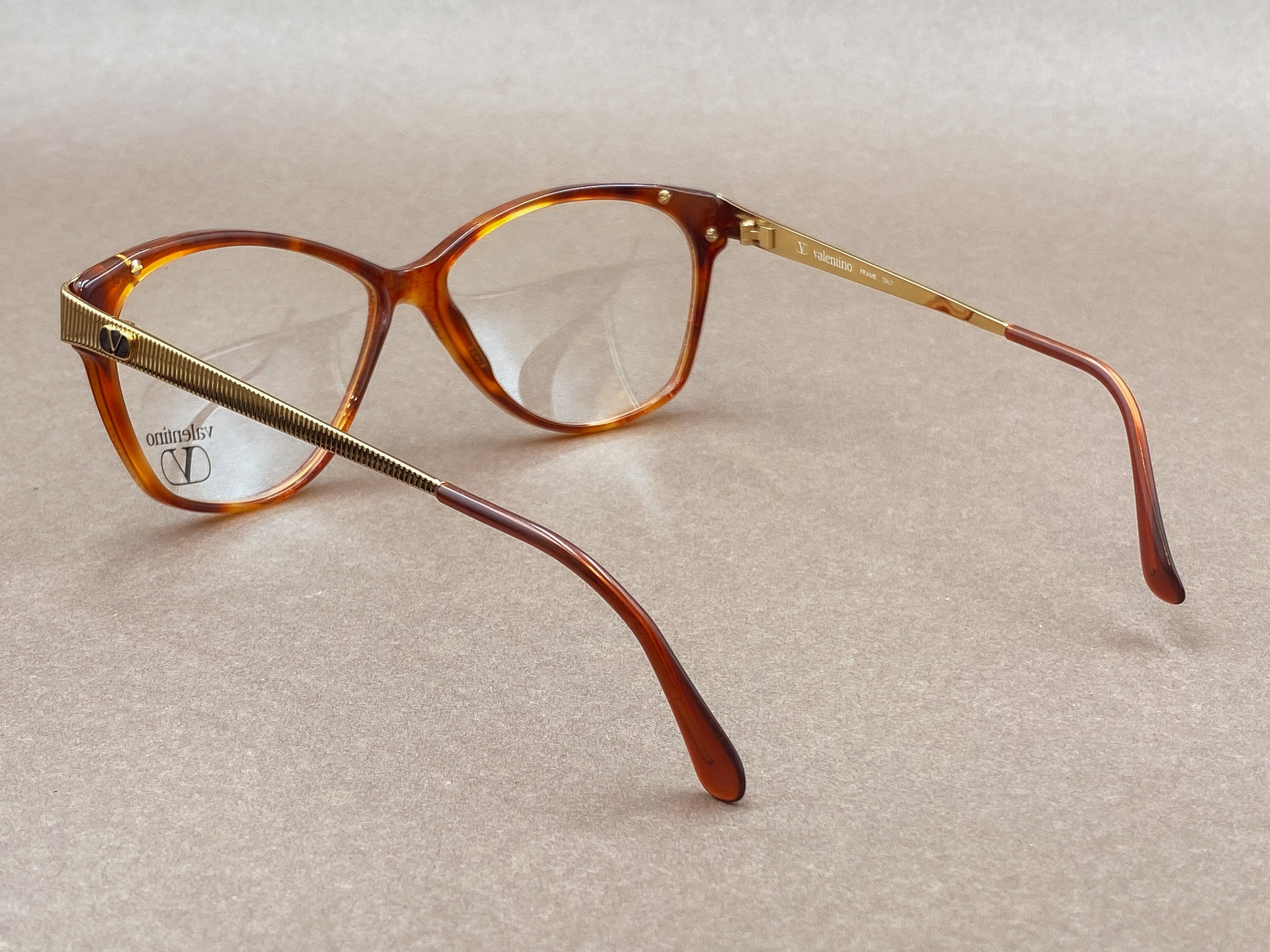 Valentino V167 80s vintage glasses