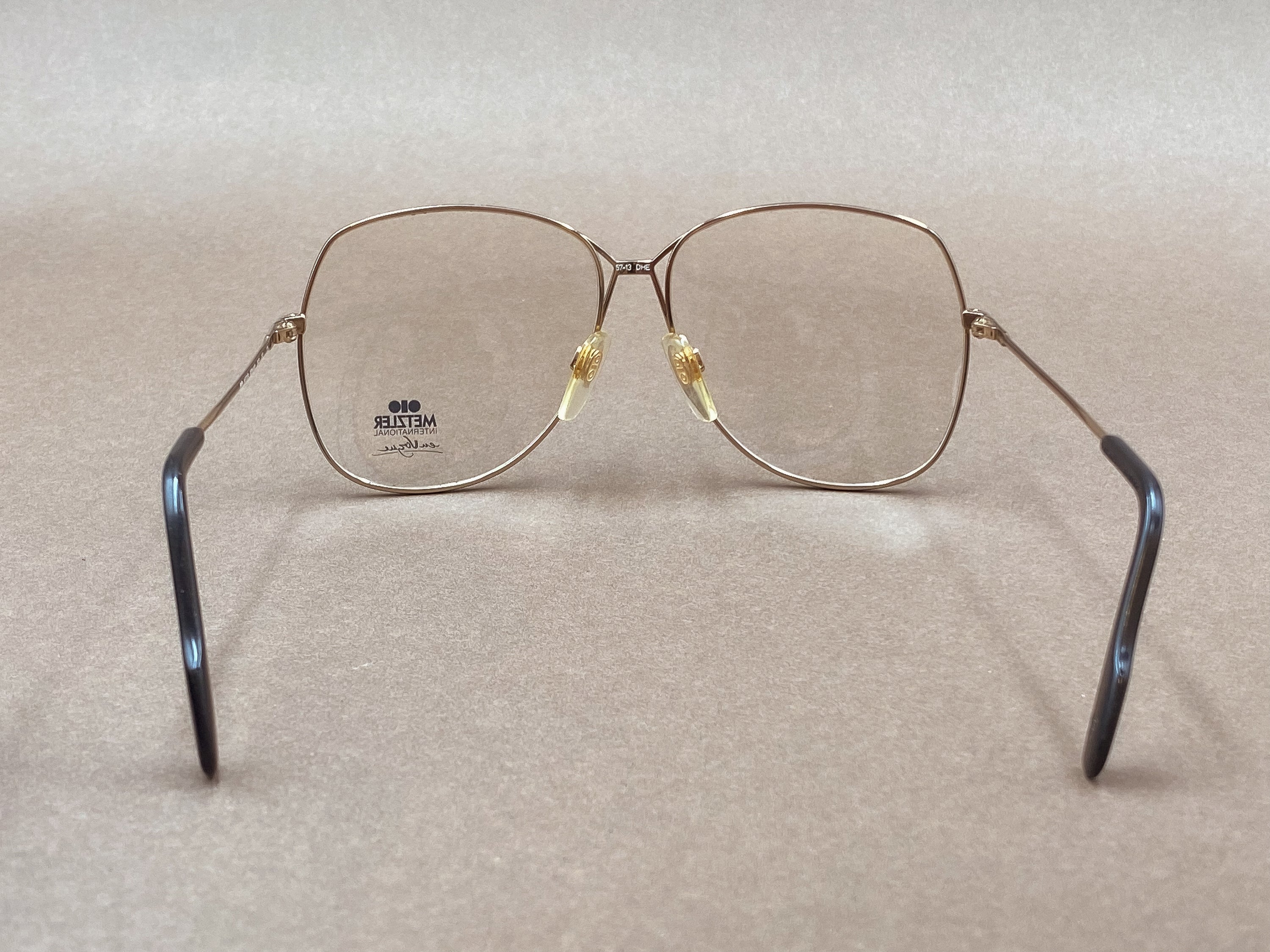 Metzler 0830 80s vintage ladies glasses