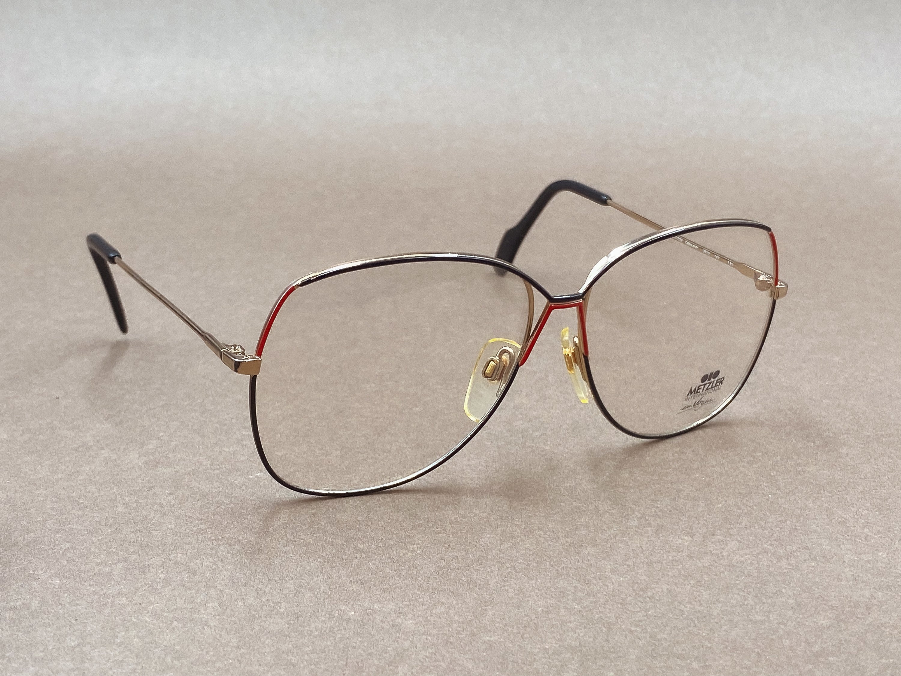 Metzler 0830 80s vintage ladies glasses