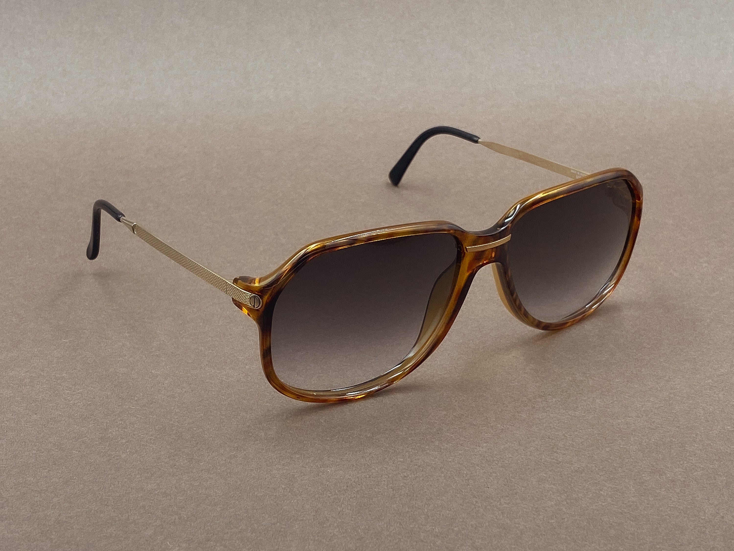 Dunhill 6132 sunglasses