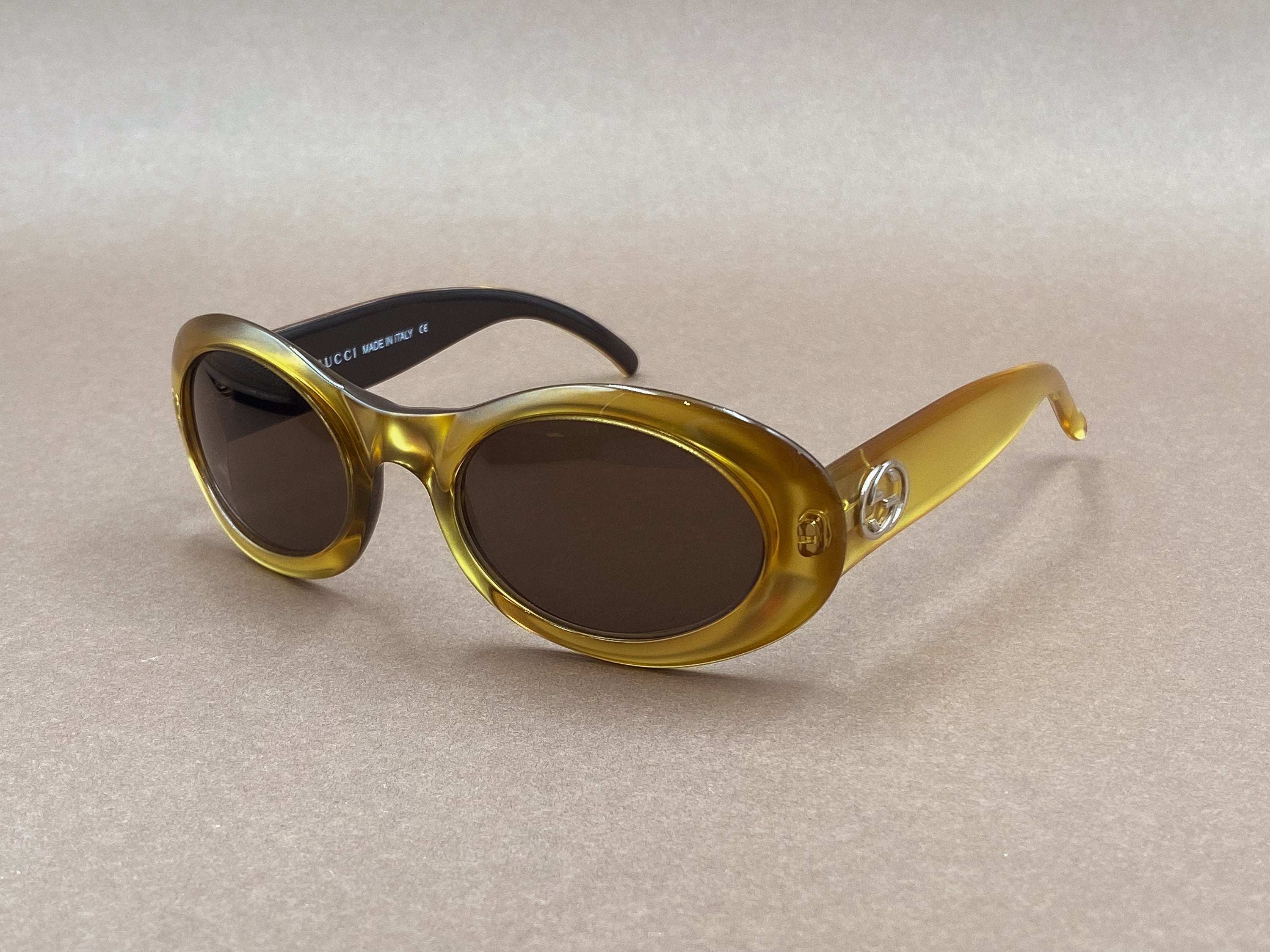 Gucci GG2400 80s vintage sunglasses