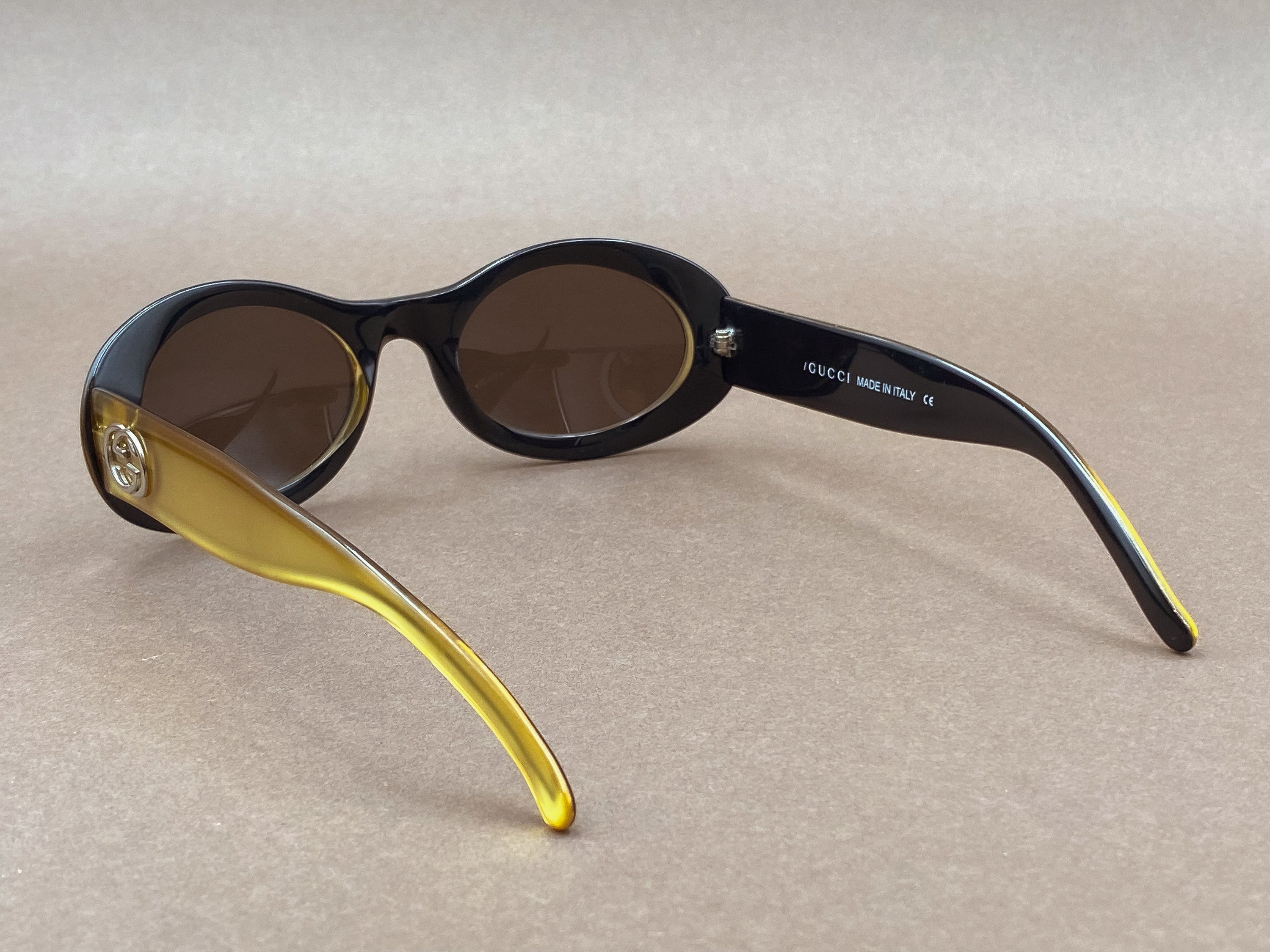 Gucci GG2400 80s vintage sunglasses