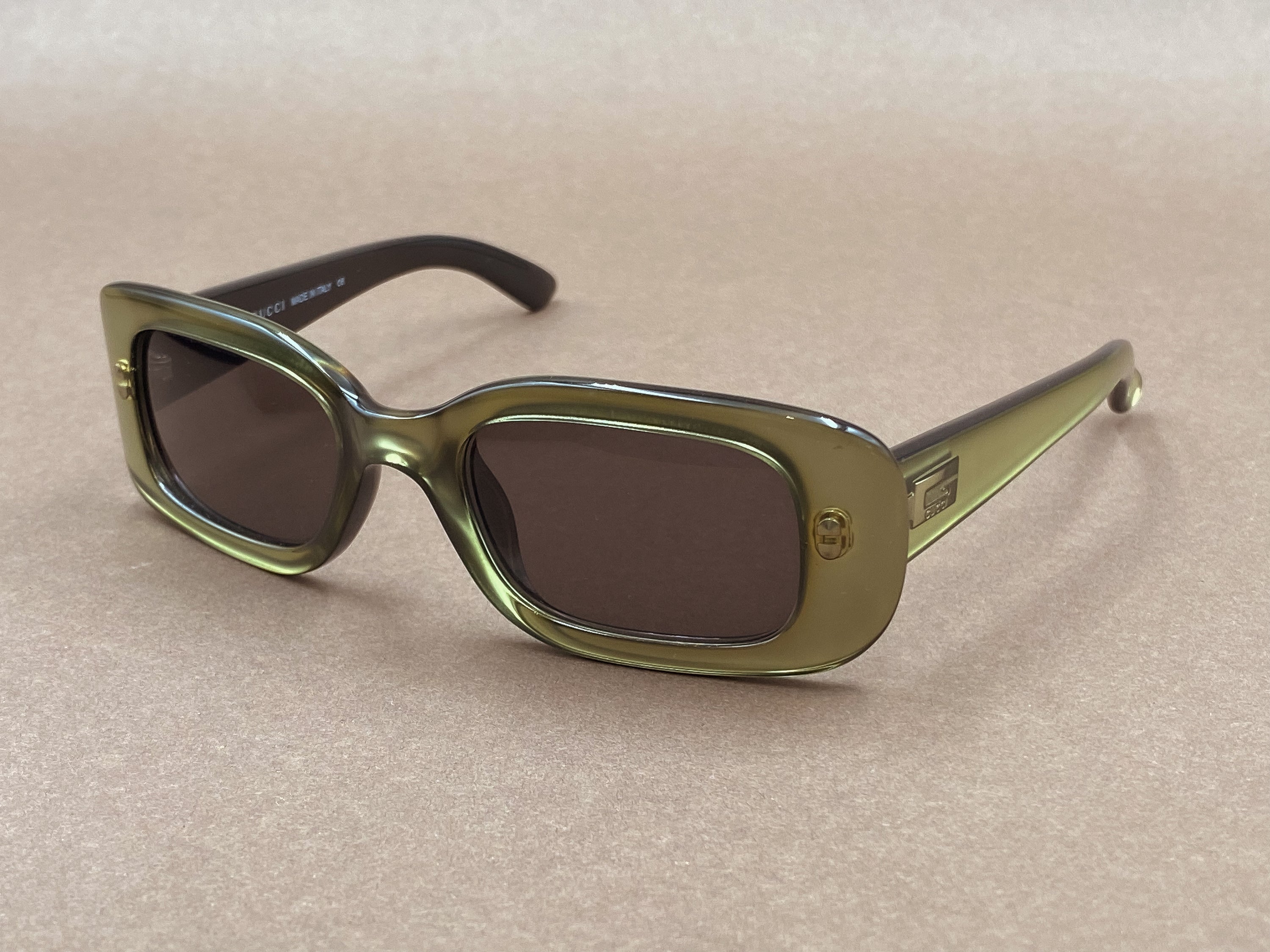 Gucci GG 2439/S 90s vintage sunglasses