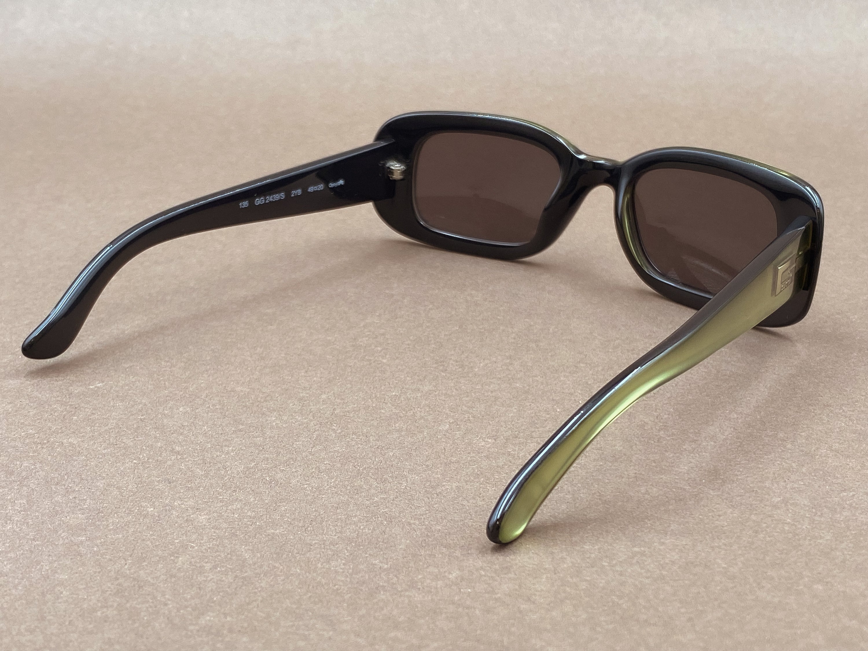 Gucci GG 2439/S 90s vintage sunglasses