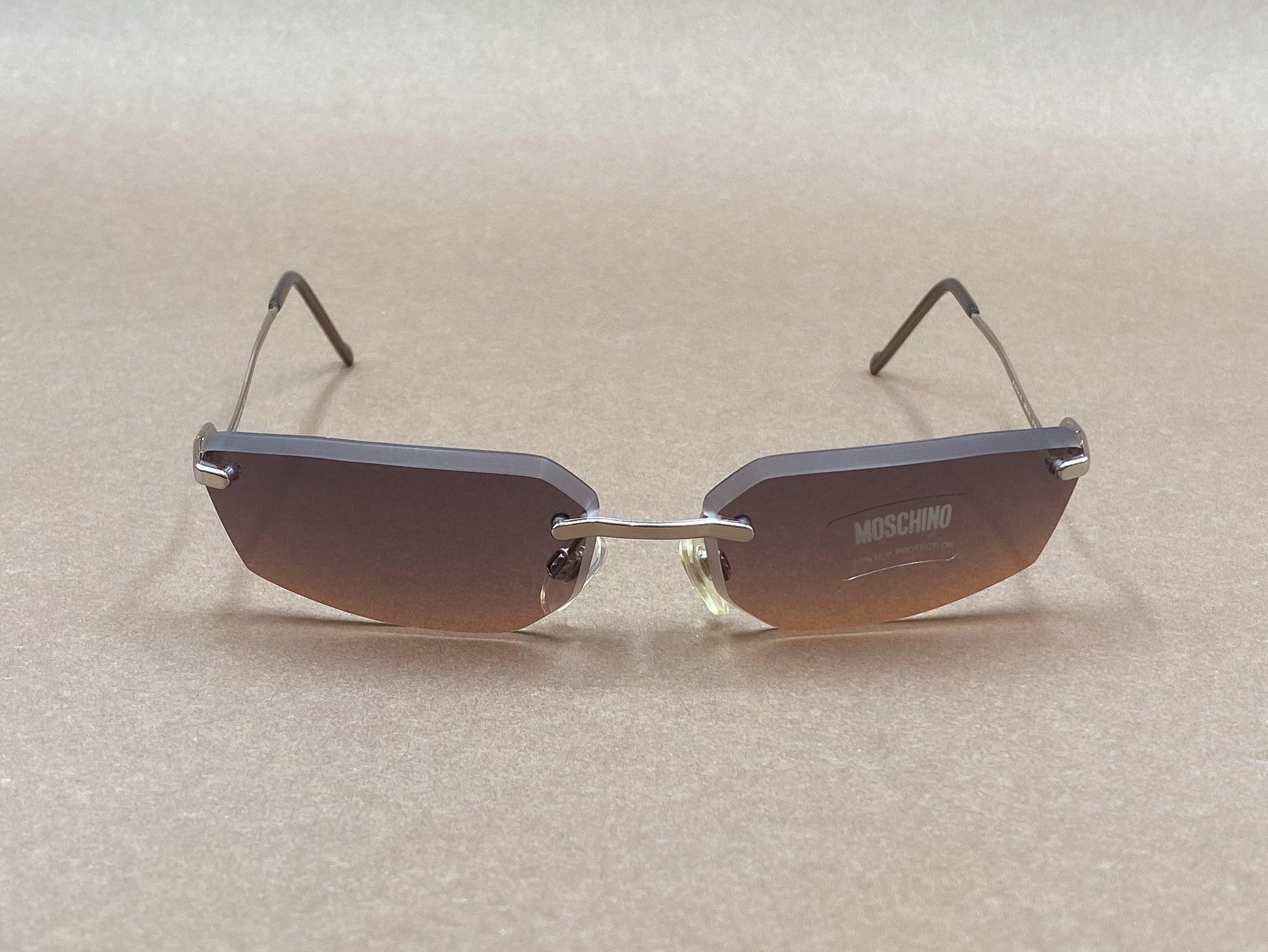 Moschino 3124-S 90s vintage sunglasses