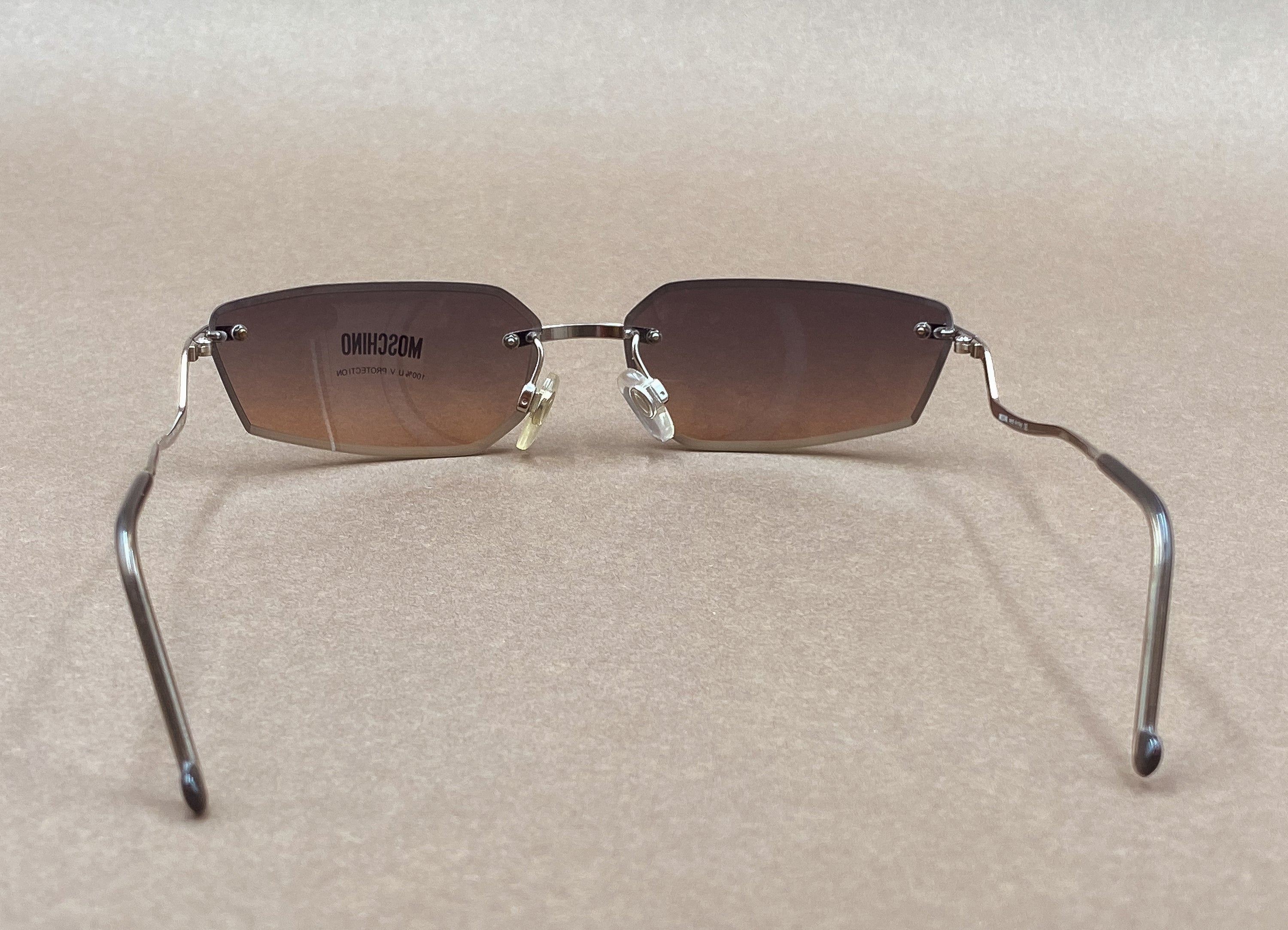 Moschino 3124-S 90s vintage sunglasses