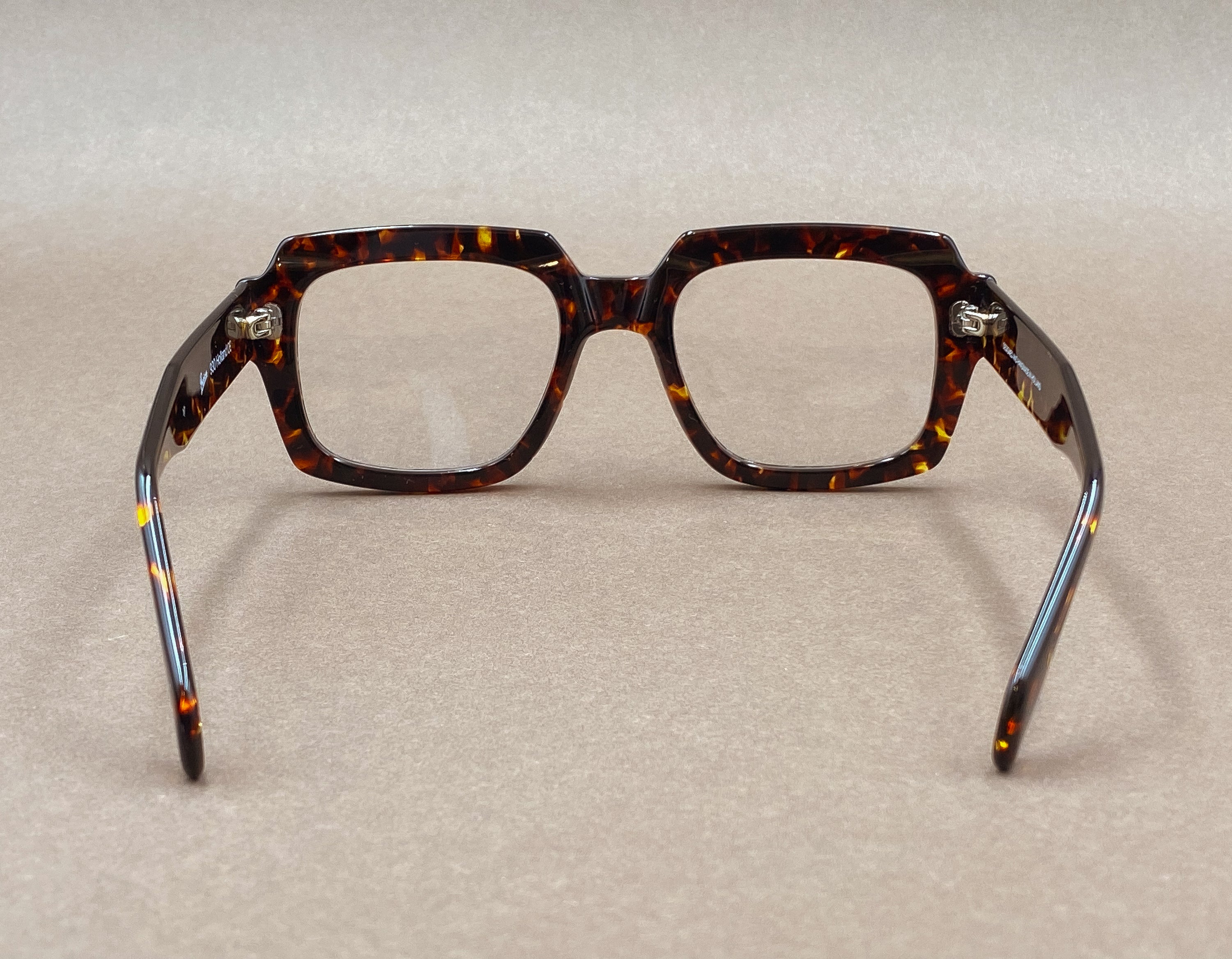 Preciosa 930 handmade glasses