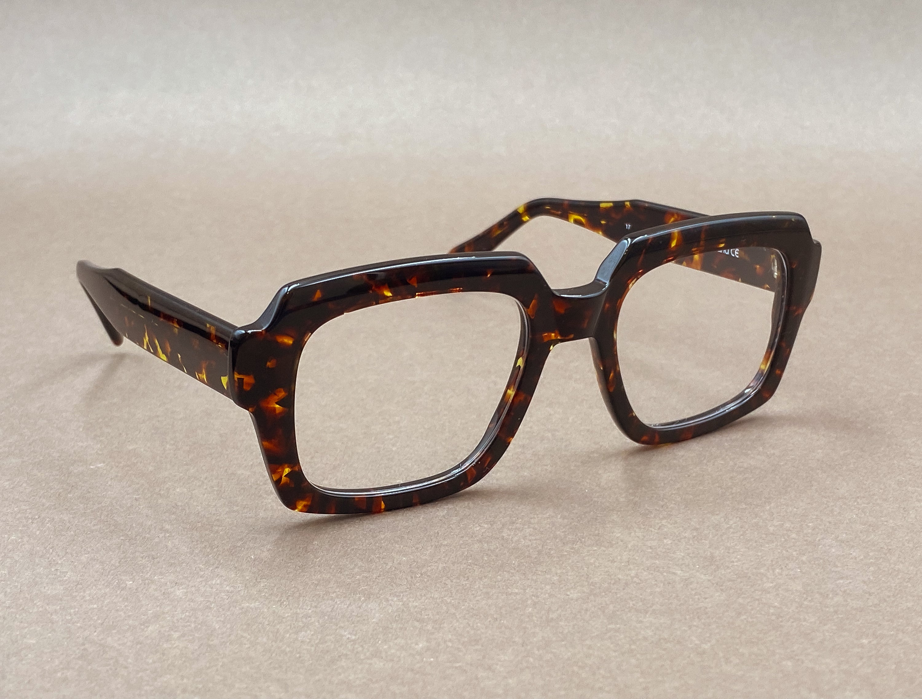 Preciosa 930 handmade glasses