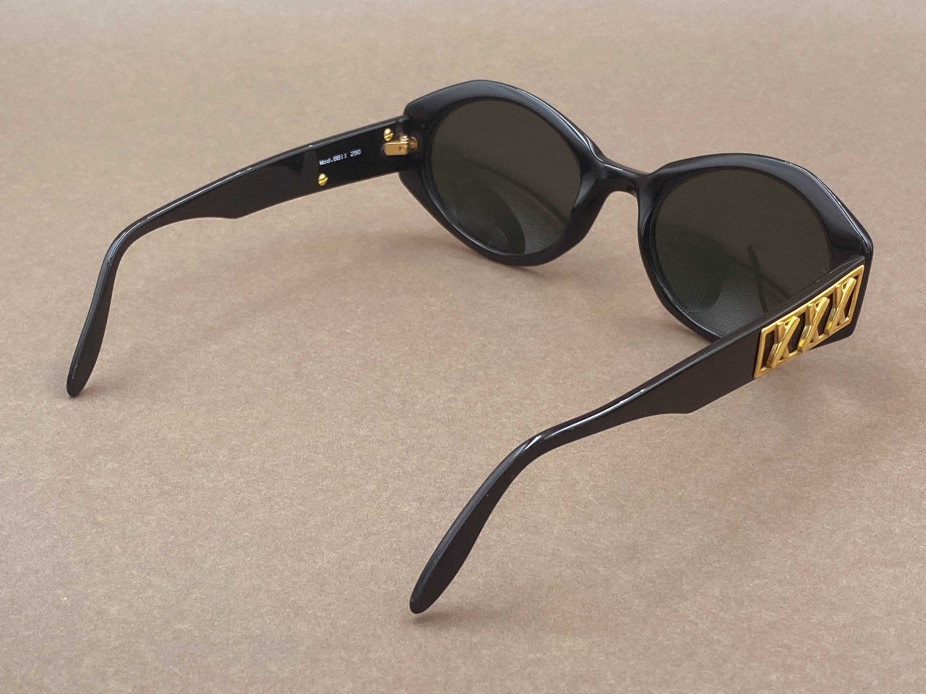 Paloma Picasso 8811 ladies sunglasses