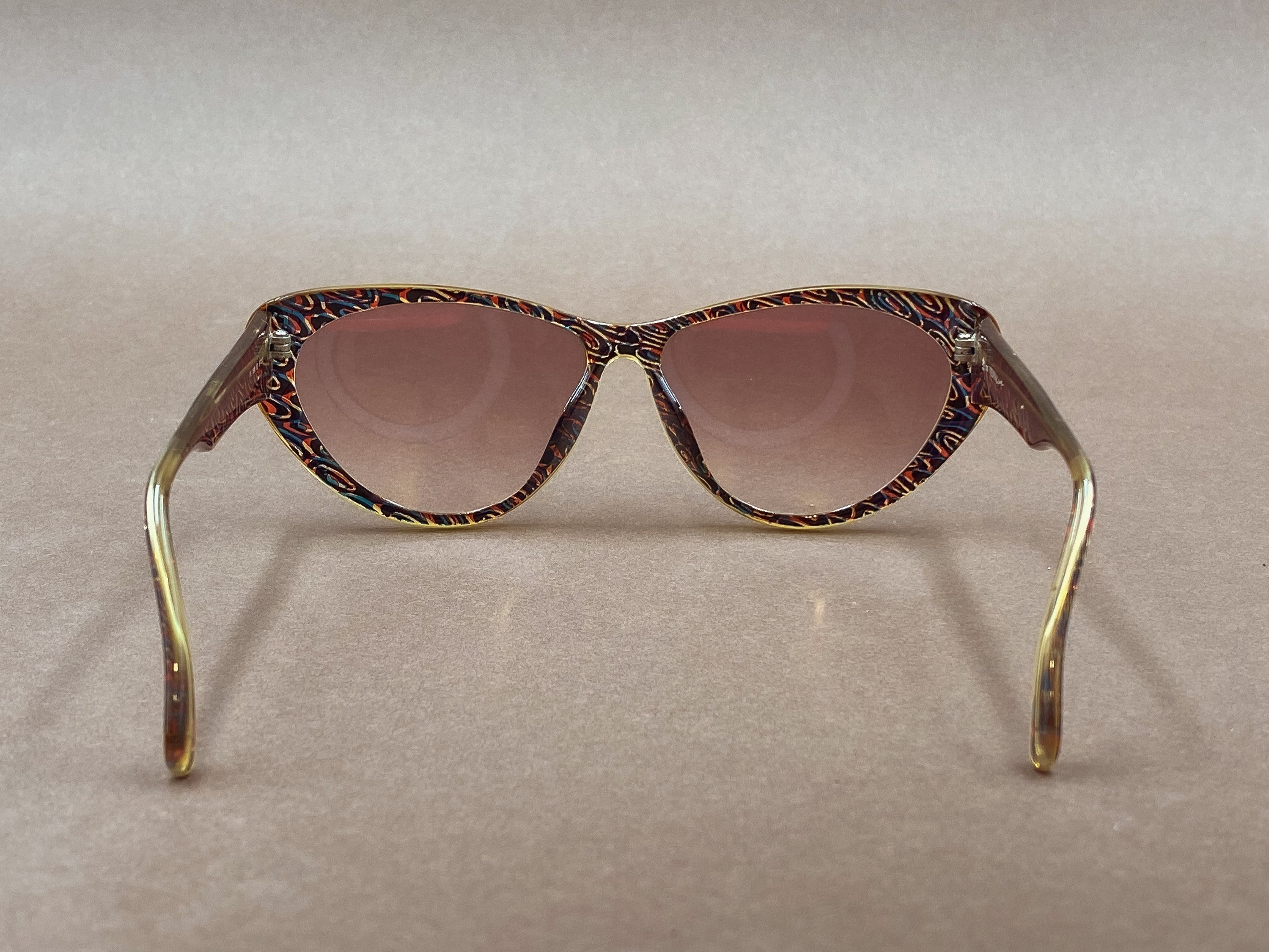 Viennaline 1696 80s vintage ladies sunglasses