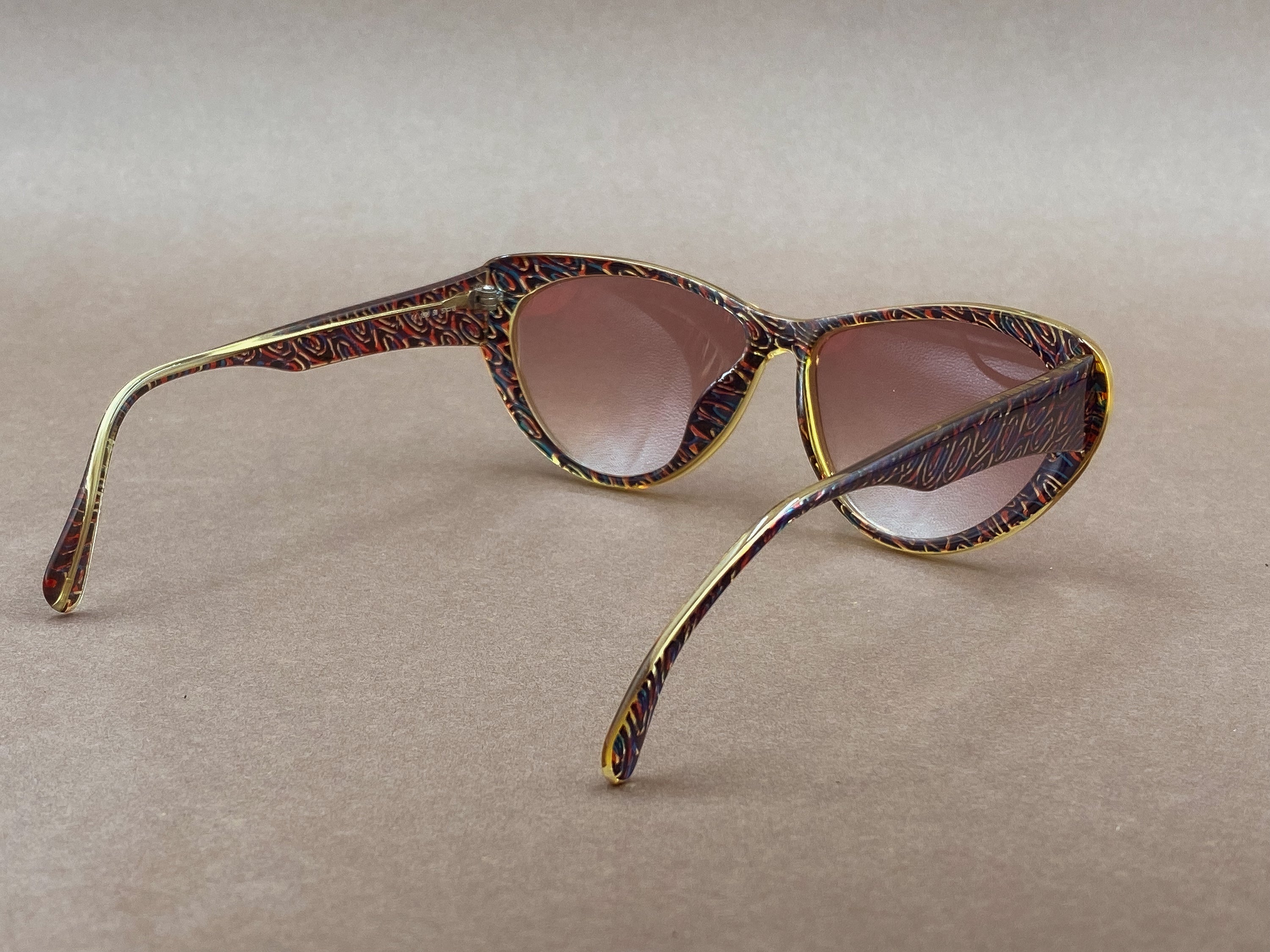 Viennaline 1696 80s vintage ladies sunglasses