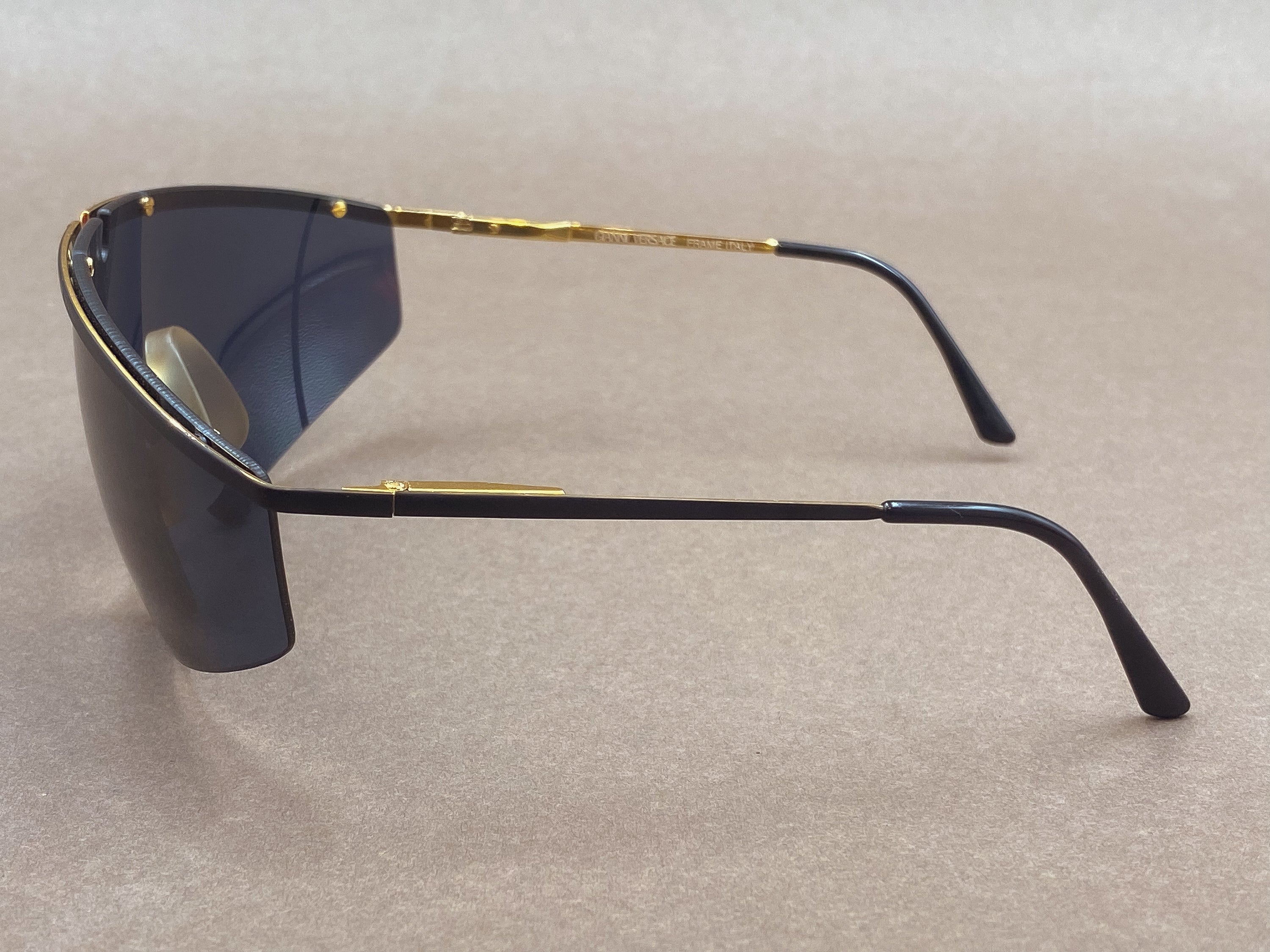 Gianni Versace S91 80s vintage sunglasses